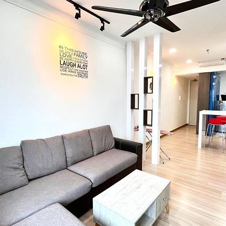 Concept Suite 05 @ The Wave Residence Tranquerah Екстер'єр фото
